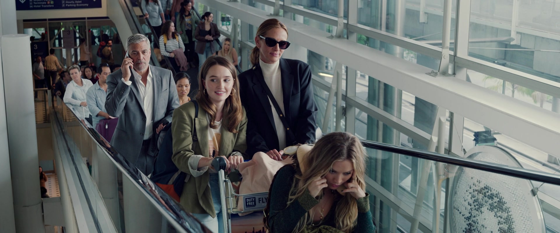 Ticket_to_Paradise_2022_1080p_IHBL_000759.jpg