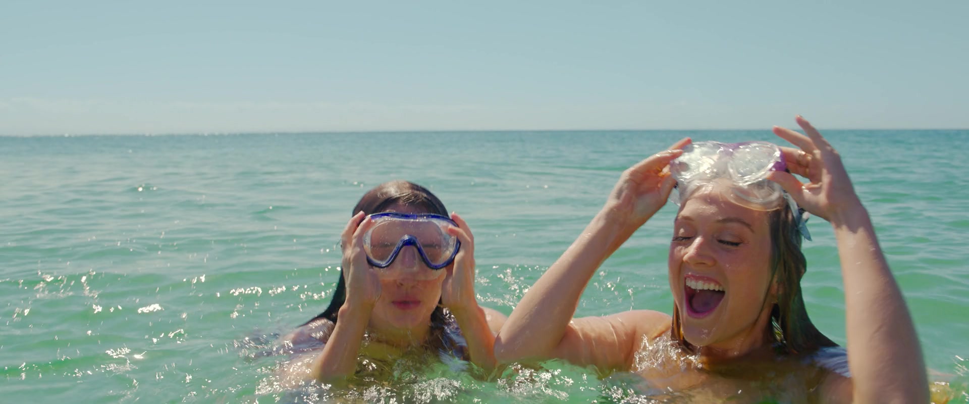 Ticket_to_Paradise_2022_1080p_IHBL_001004.jpg