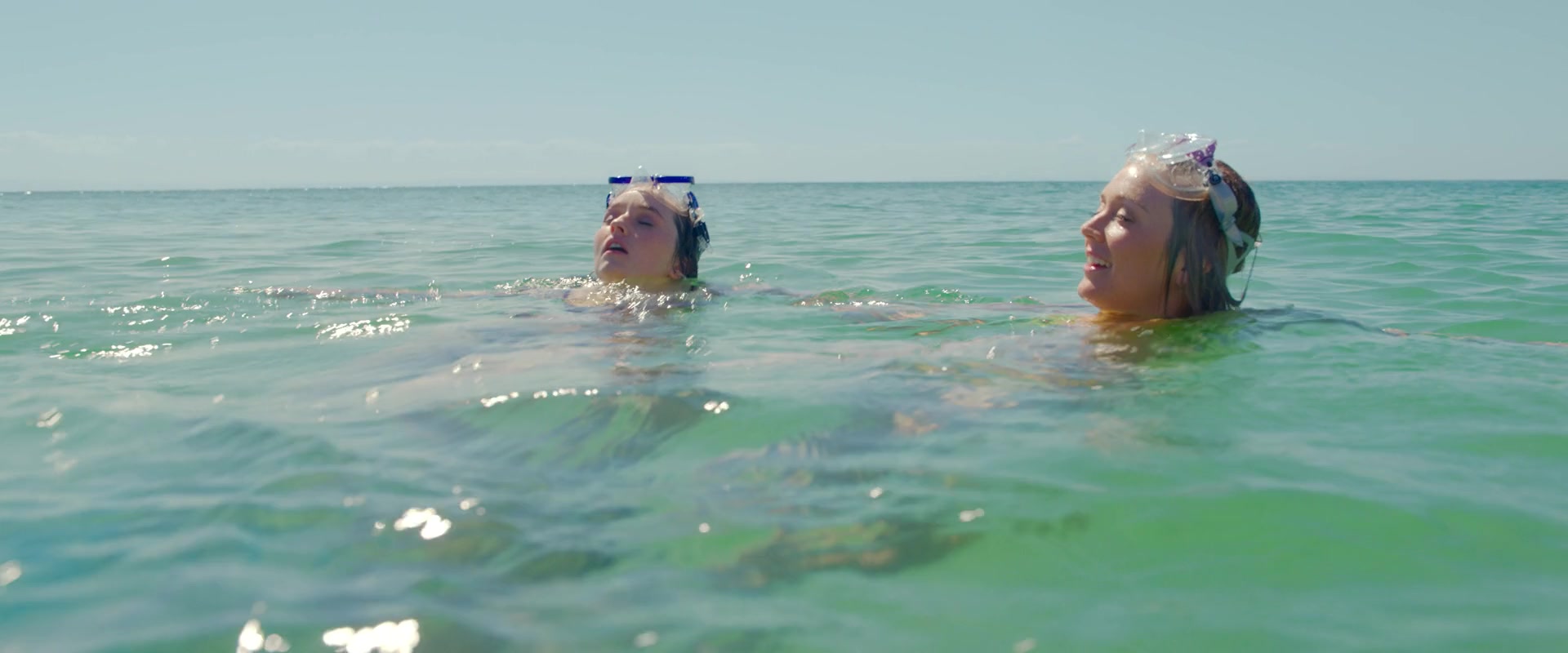 Ticket_to_Paradise_2022_1080p_IHBL_001022.jpg