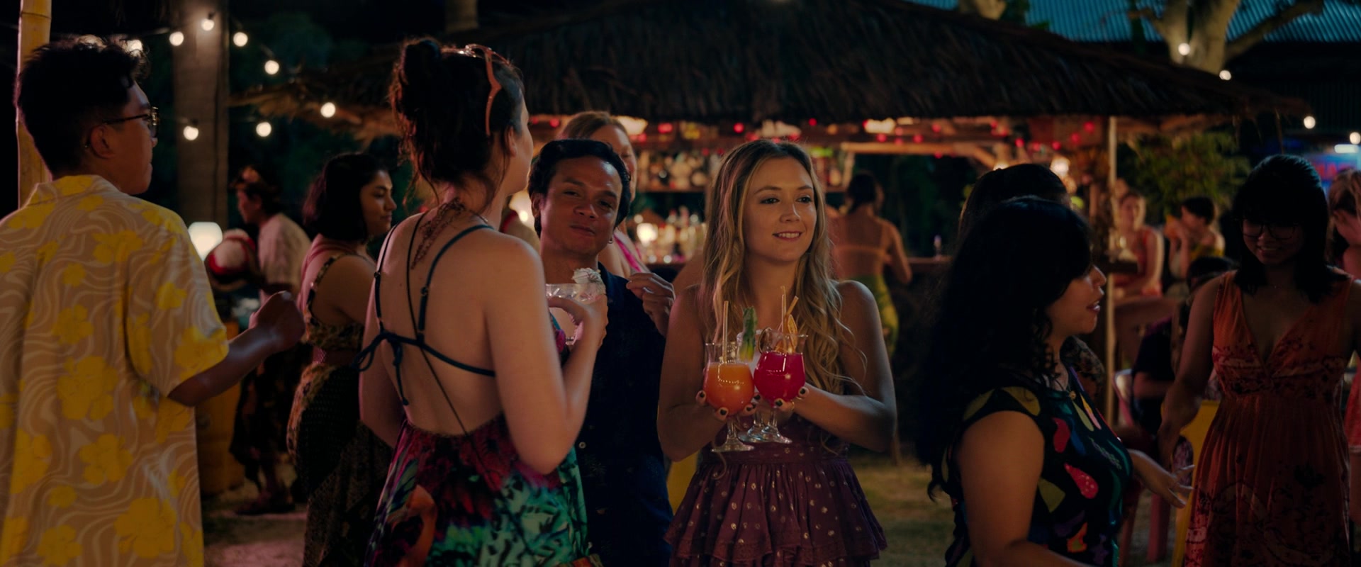Ticket_to_Paradise_2022_1080p_IHBL_001557.jpg