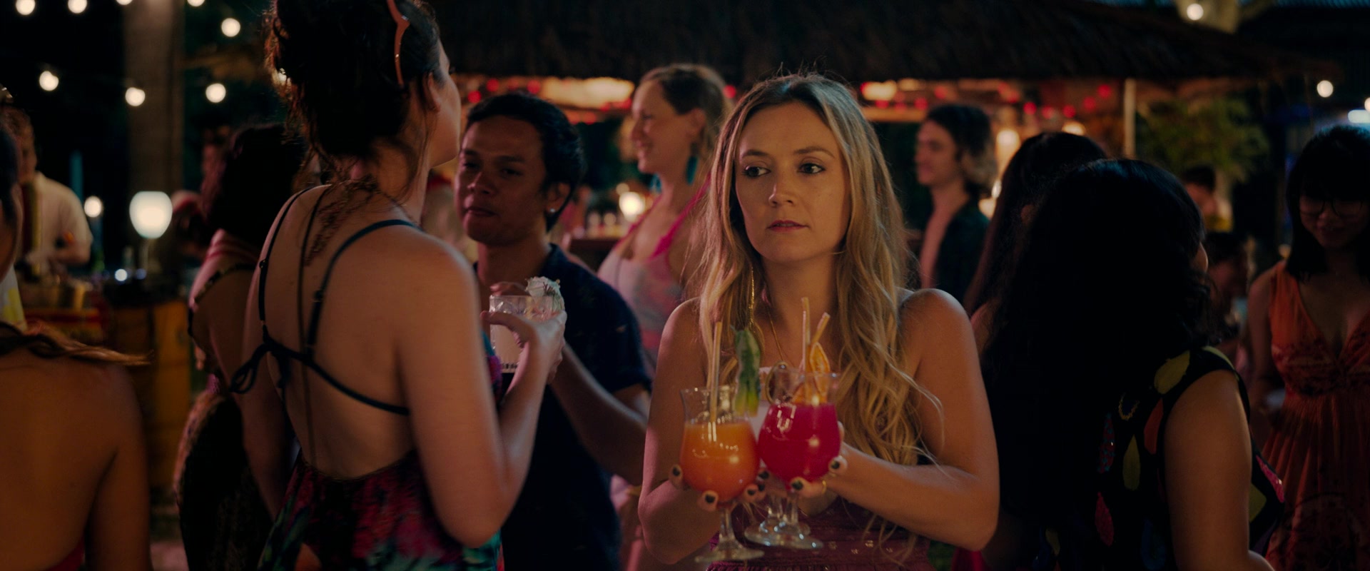 Ticket_to_Paradise_2022_1080p_IHBL_001563.jpg