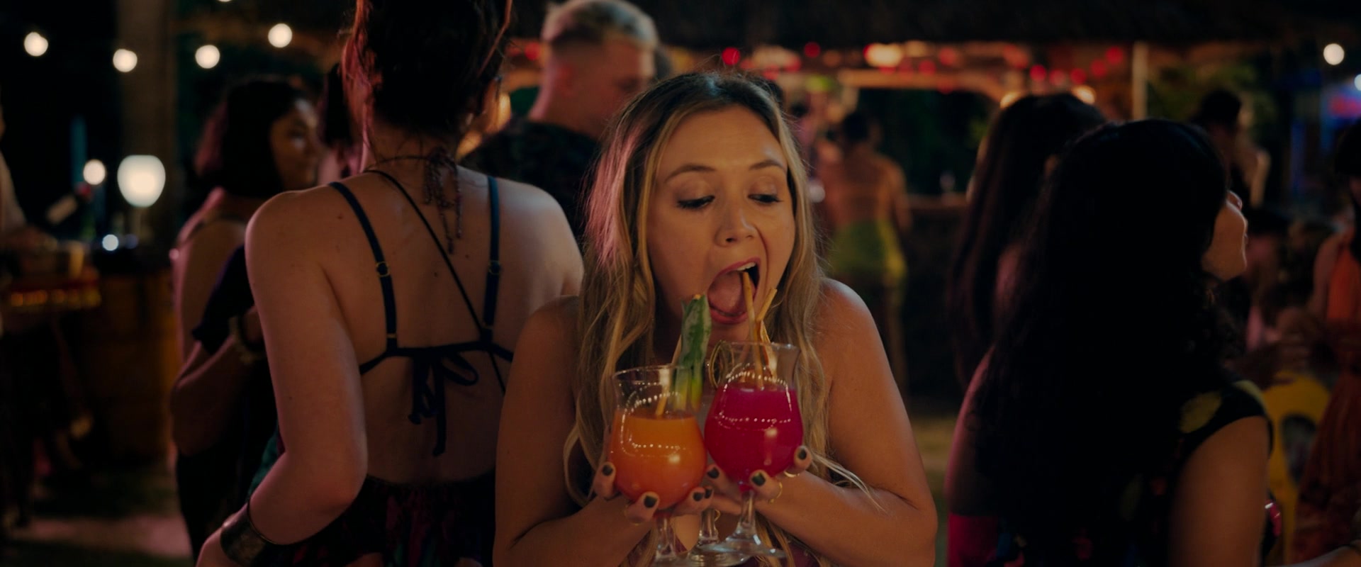 Ticket_to_Paradise_2022_1080p_IHBL_001570.jpg