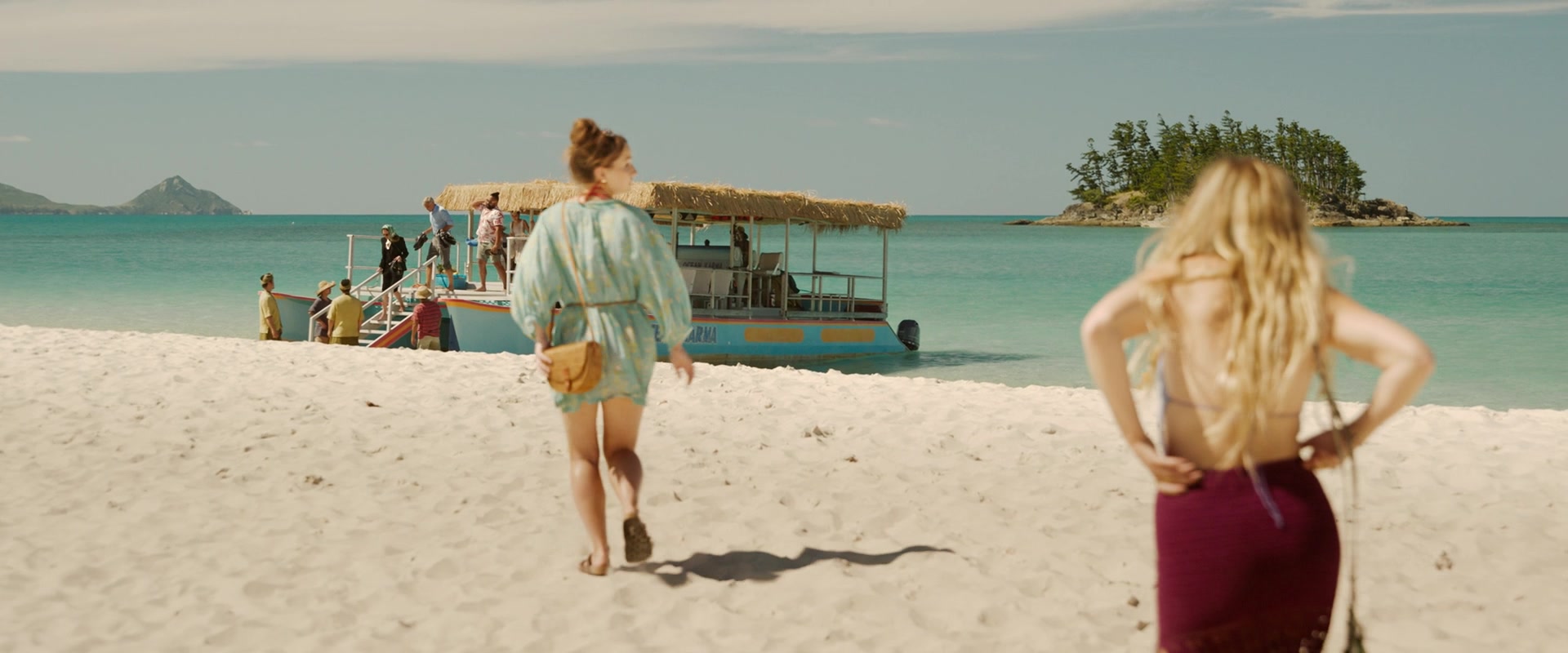 Ticket_to_Paradise_2022_1080p_IHBL_002835.jpg