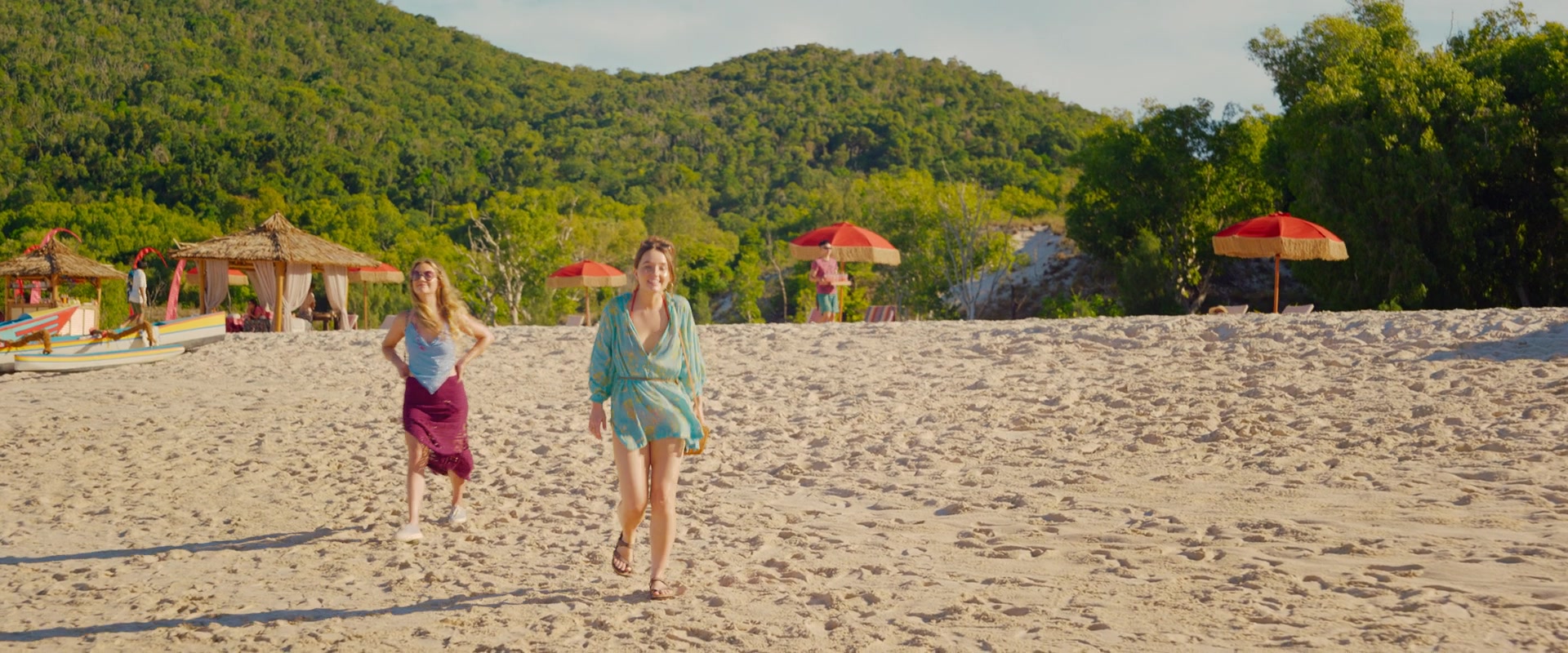 Ticket_to_Paradise_2022_1080p_IHBL_002850.jpg