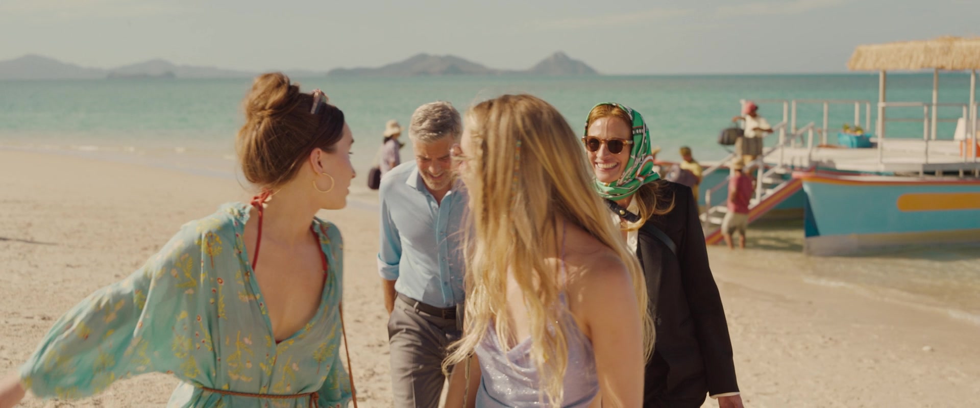 Ticket_to_Paradise_2022_1080p_IHBL_002959.jpg