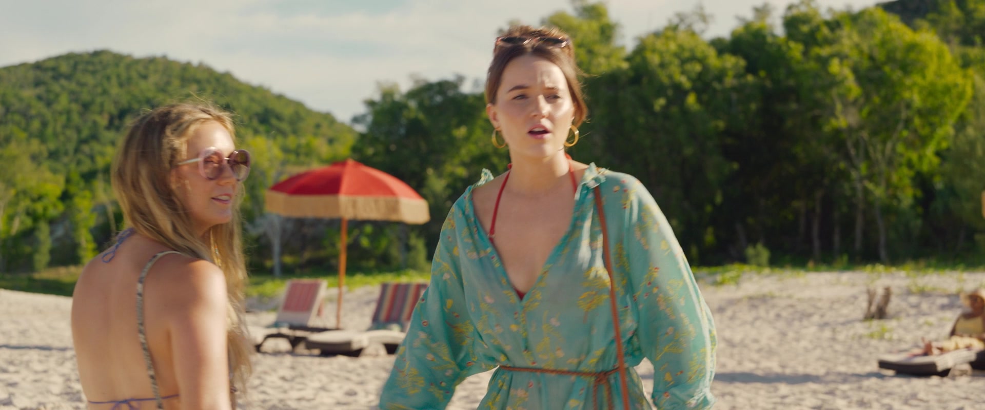 Ticket_to_Paradise_2022_1080p_IHBL_002980.jpg
