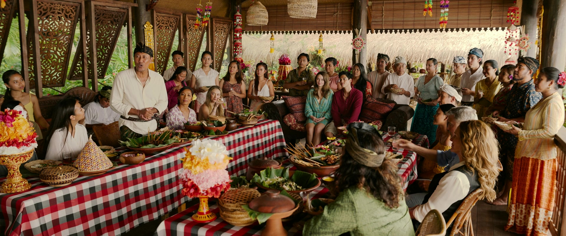 Ticket_to_Paradise_2022_1080p_IHBL_004053.jpg