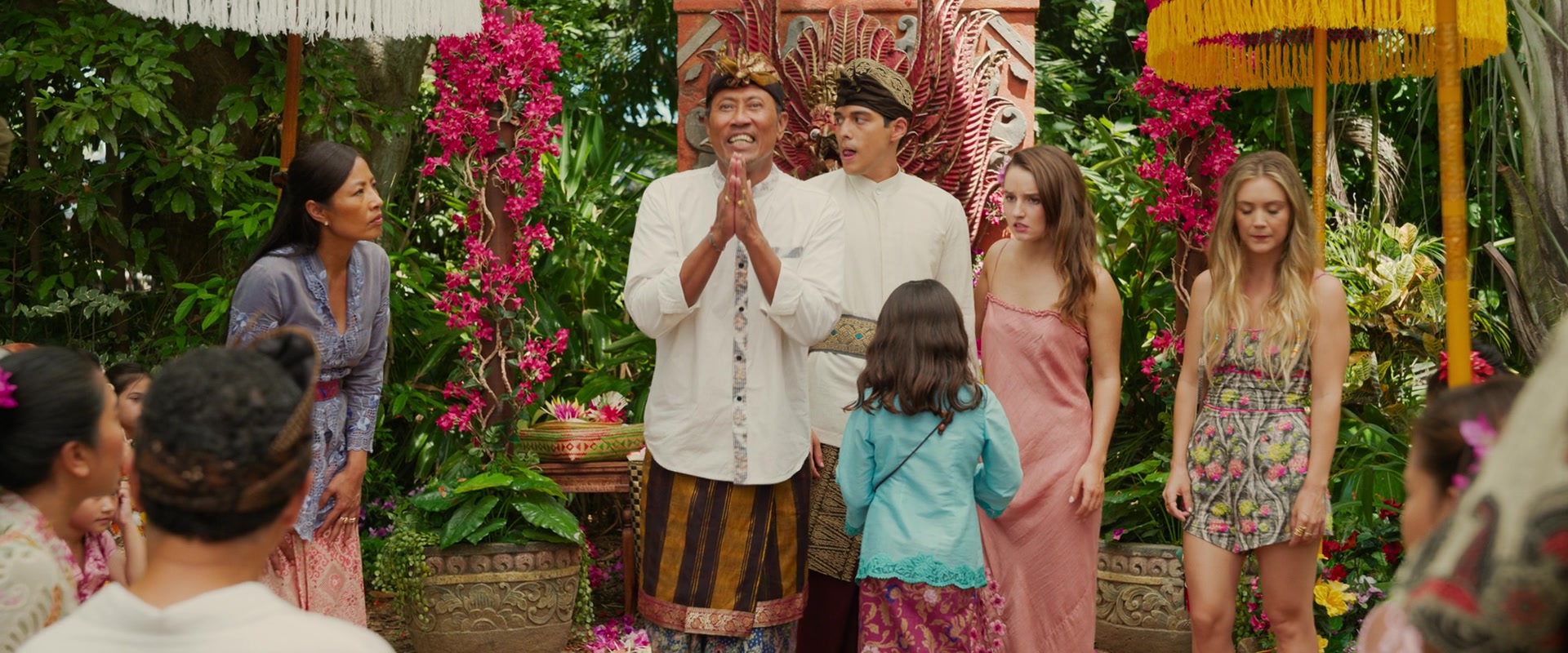 Ticket_to_Paradise_2022_1080p_IHBL_005489.jpg