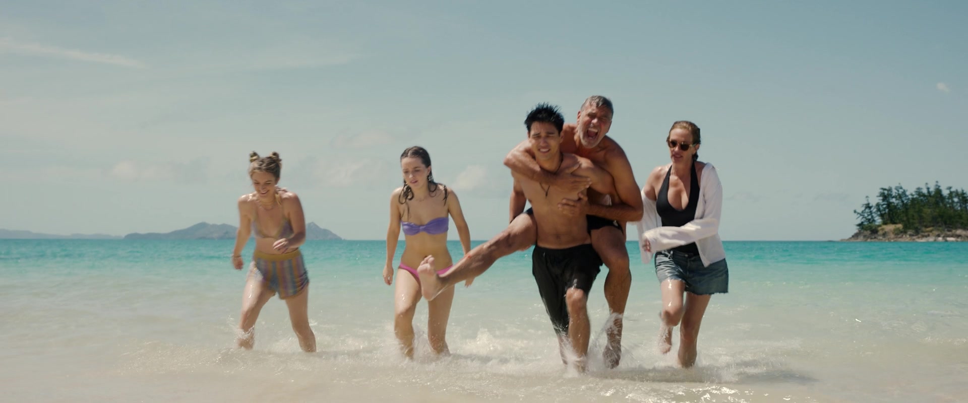 Ticket_to_Paradise_2022_1080p_IHBL_005869.jpg