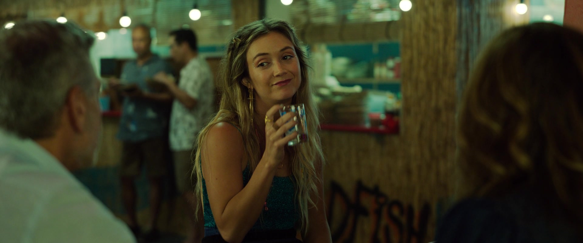 Ticket_to_Paradise_2022_1080p_IHBL_007082.jpg