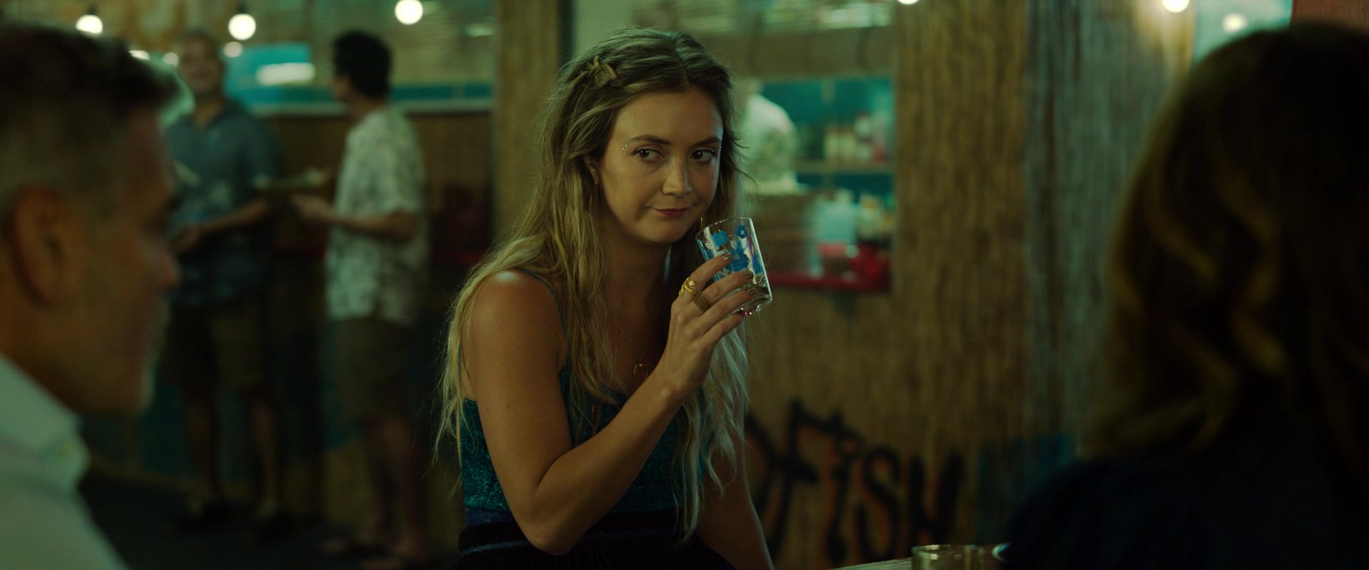 Ticket_to_Paradise_2022_1080p_IHBL_007178.jpg
