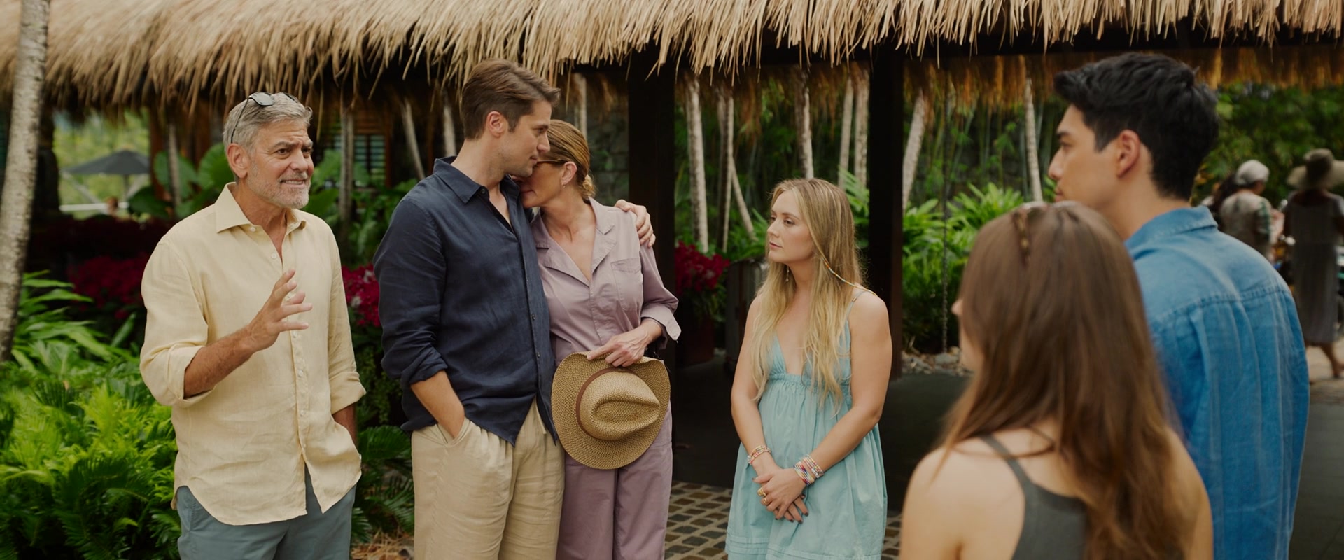 Ticket_to_Paradise_2022_1080p_IHBL_007966.jpg