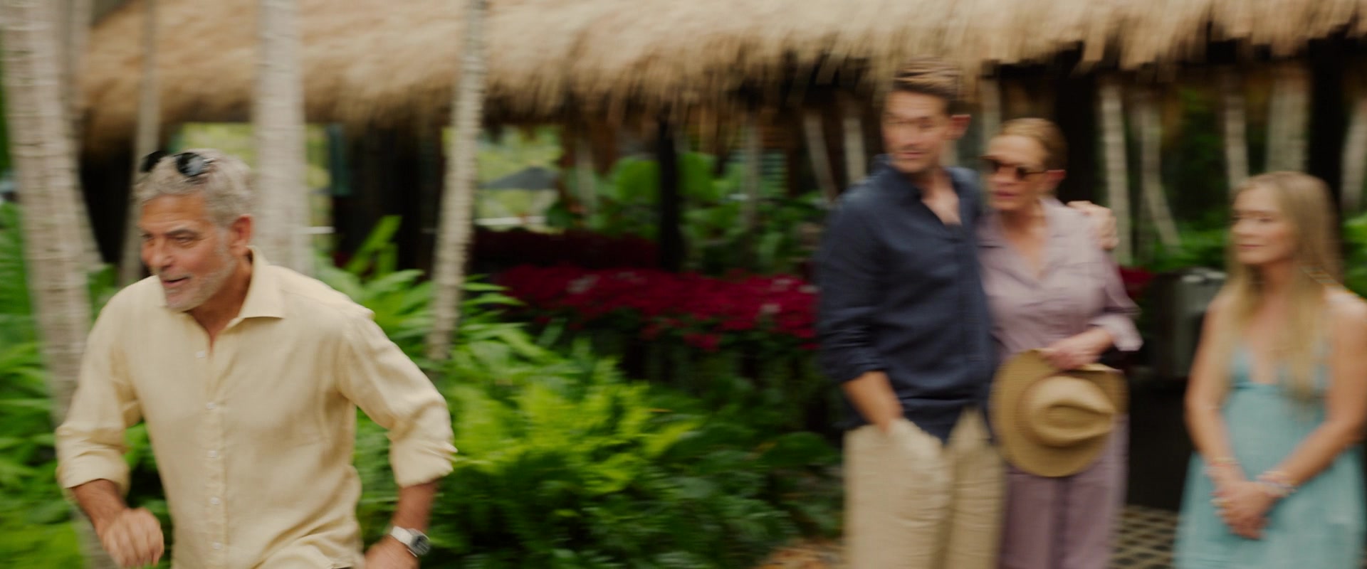Ticket_to_Paradise_2022_1080p_IHBL_007976.jpg