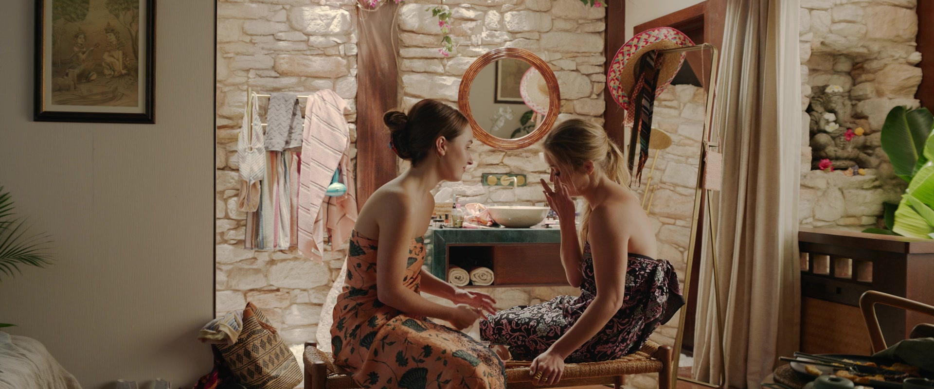 Ticket_to_Paradise_2022_1080p_IHBL_010769.jpg
