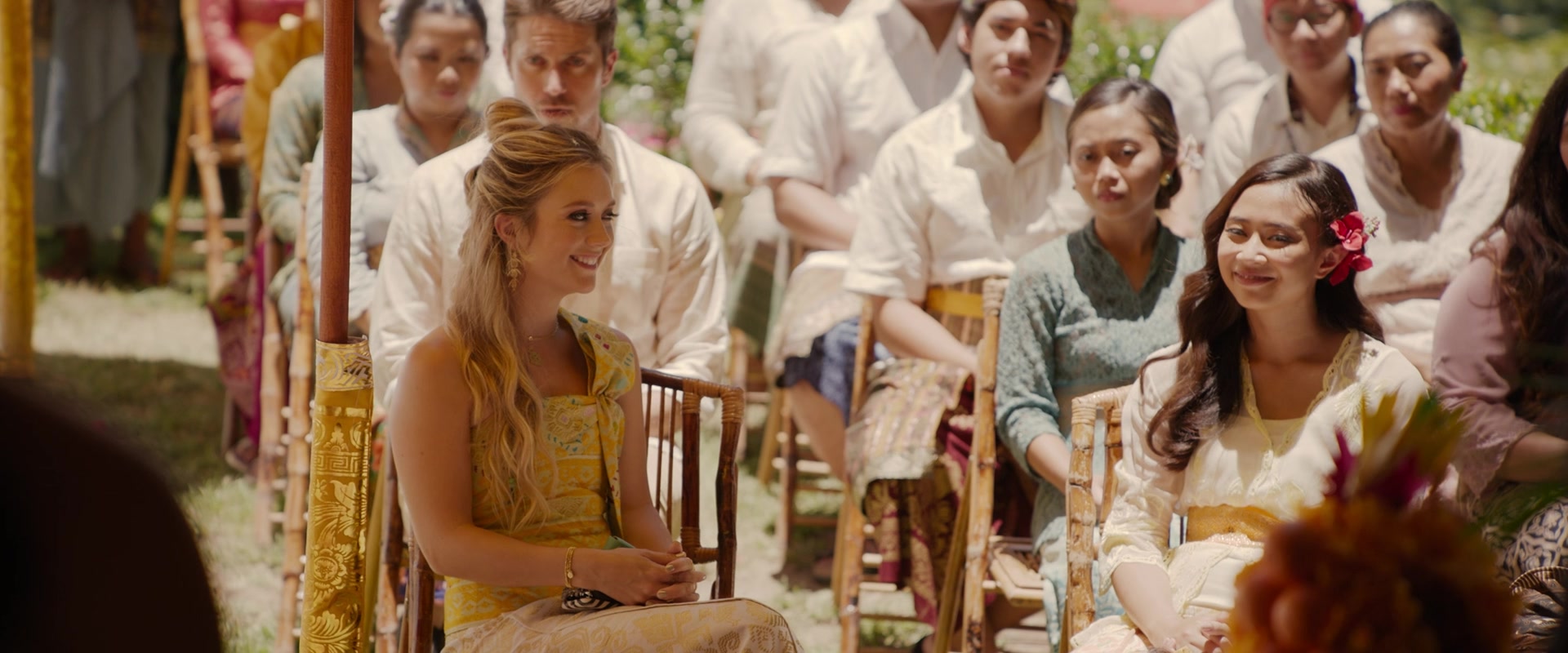 Ticket_to_Paradise_2022_1080p_IHBL_011481.jpg