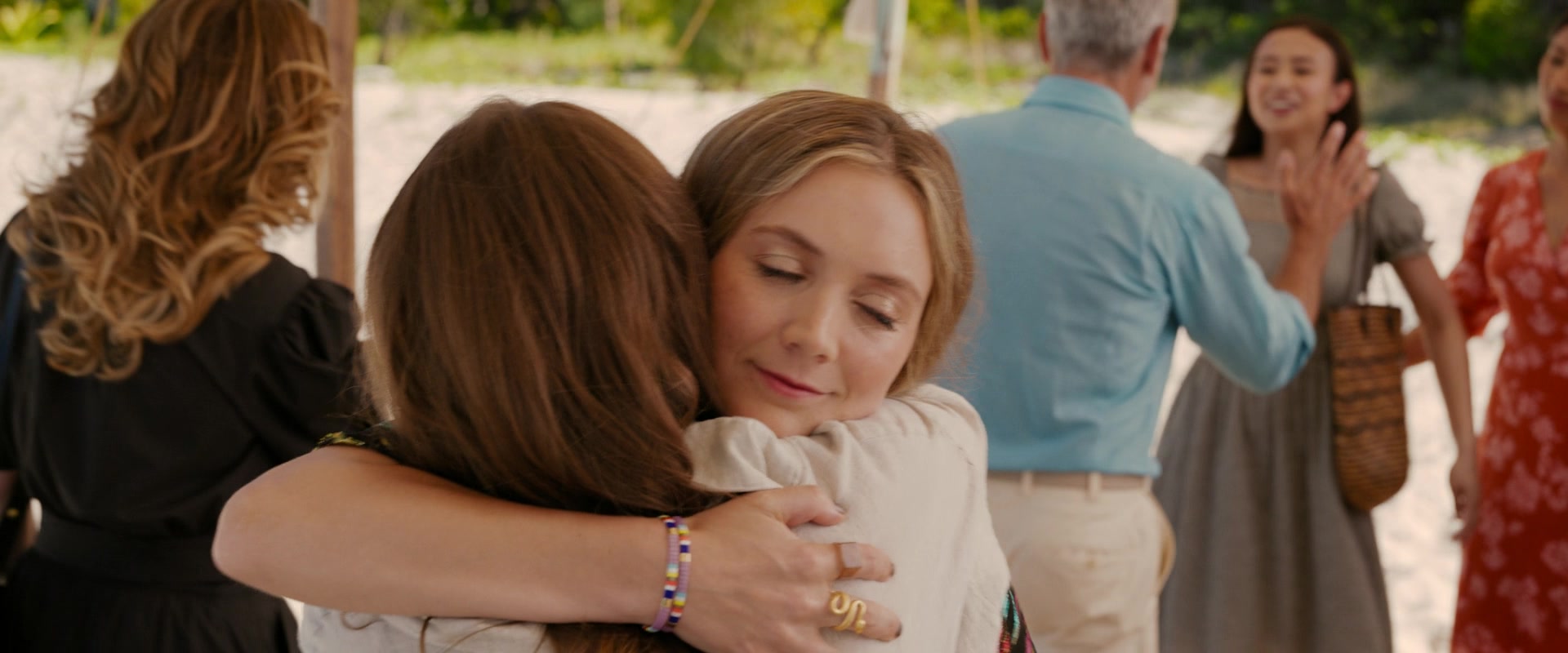 Ticket_to_Paradise_2022_1080p_IHBL_012954.jpg