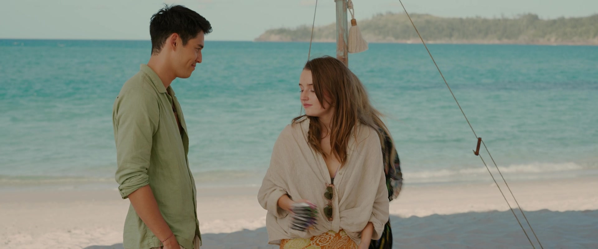 Ticket_to_Paradise_2022_1080p_IHBL_012999.jpg