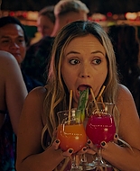 Ticket_to_Paradise_2022_1080p_IHBL_001571.jpg