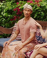 Ticket_to_Paradise_2022_1080p_IHBL_003340.jpg