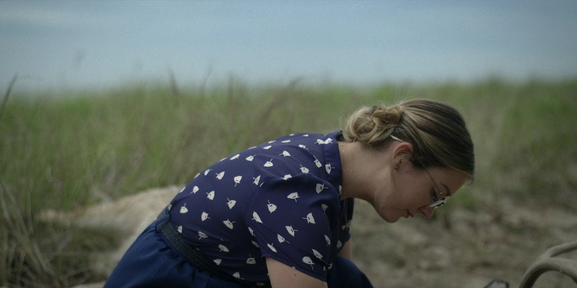 American_Horror_Story_S11E01_SomethingsComing_1080p_IHBL_000629.jpg