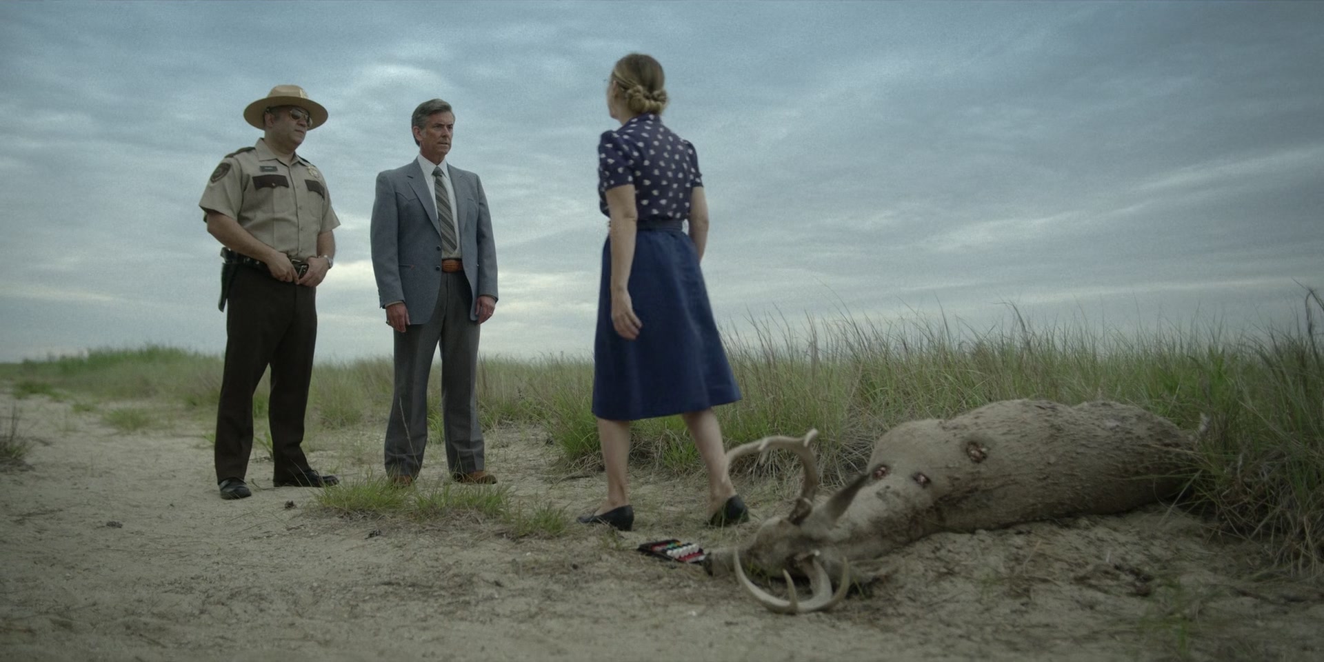 American_Horror_Story_S11E01_SomethingsComing_1080p_IHBL_000648.jpg