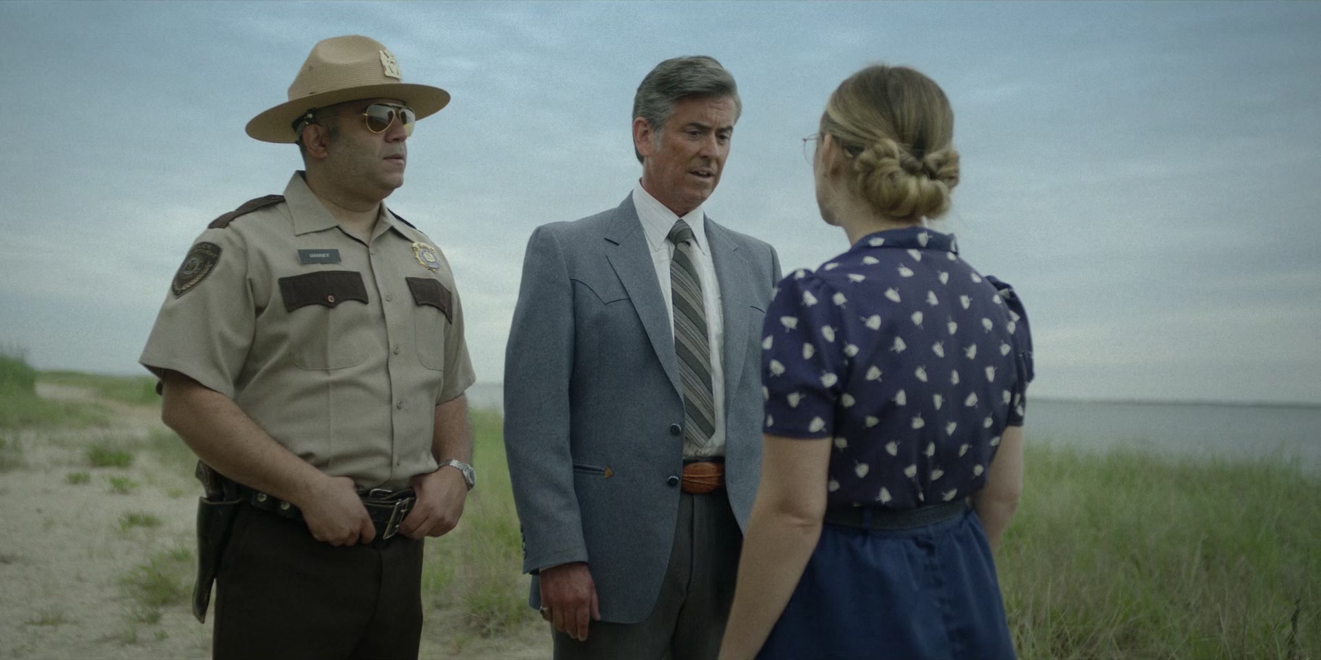 American_Horror_Story_S11E01_SomethingsComing_1080p_IHBL_000658.jpg