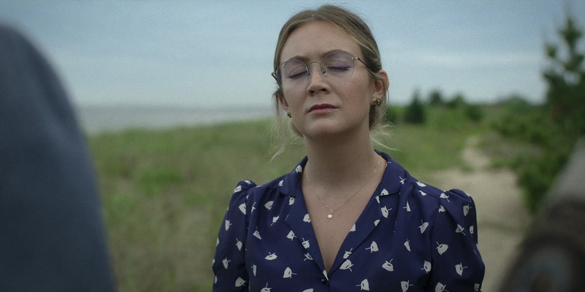 American_Horror_Story_S11E01_SomethingsComing_1080p_IHBL_000698.jpg