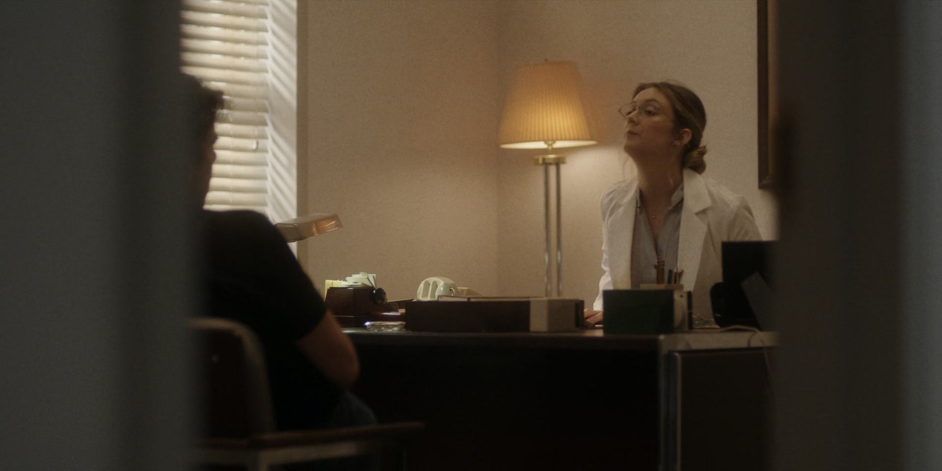 American_Horror_Story_S11E02_Thank_You_for_Your_Service_1080p_IHBL_000727.jpg