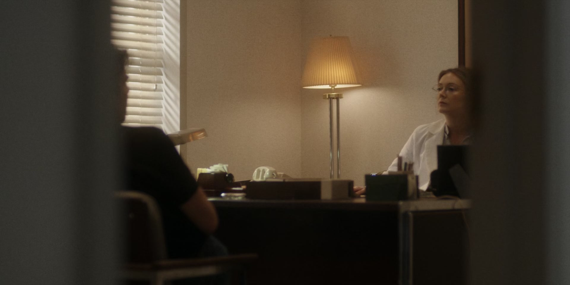 American_Horror_Story_S11E02_Thank_You_for_Your_Service_1080p_IHBL_000731.jpg