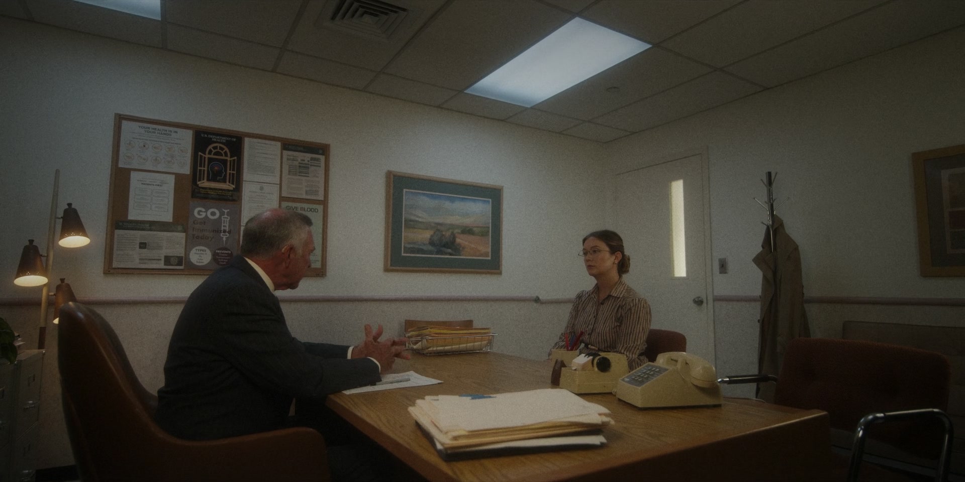 American_Horror_Story_S11E03_Smoke_Signals_1080p_IHBL_003778.jpg