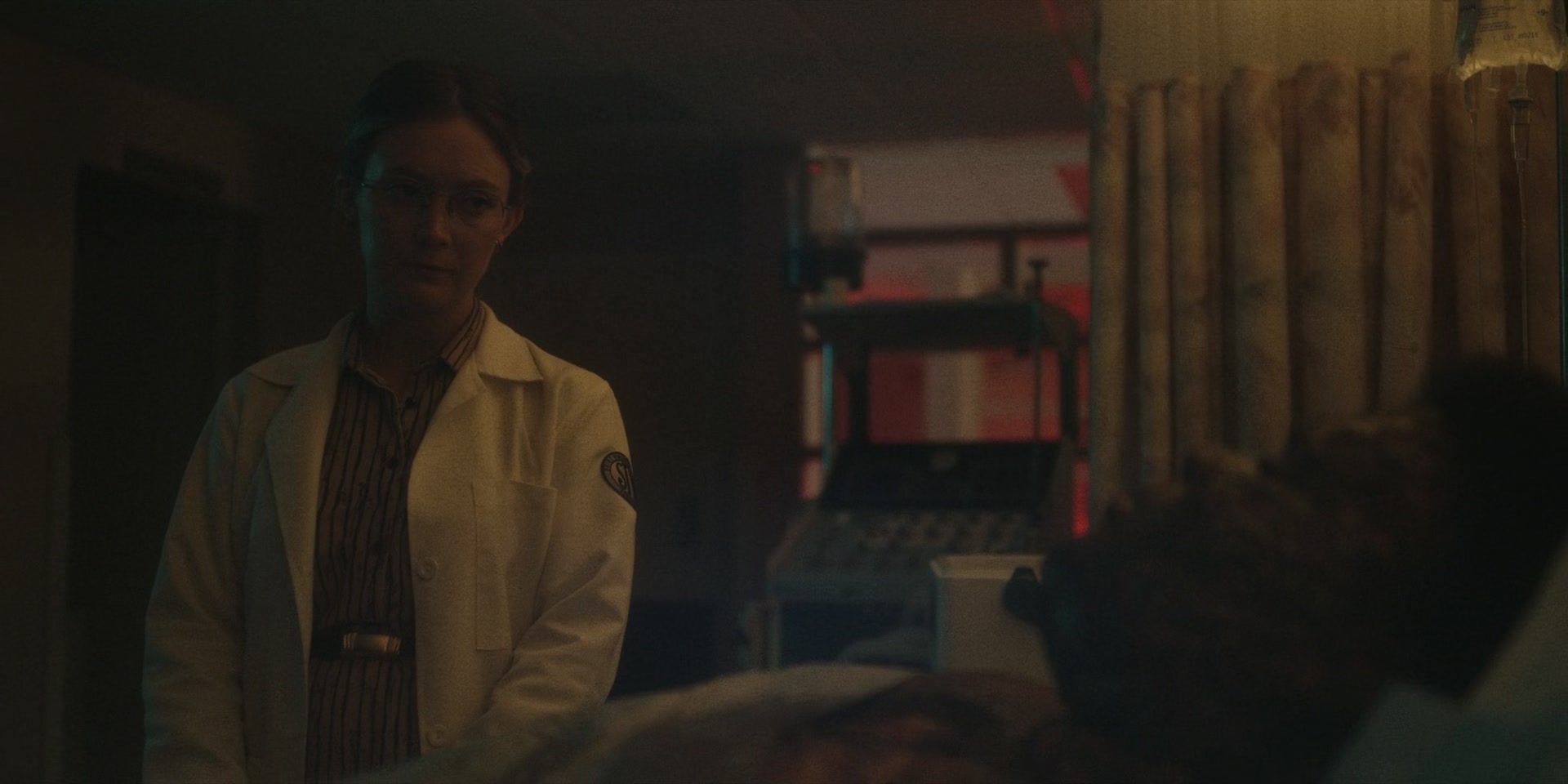 American_Horror_Story_S11E03_Smoke_Signals_1080p_IHBL_004208.jpg