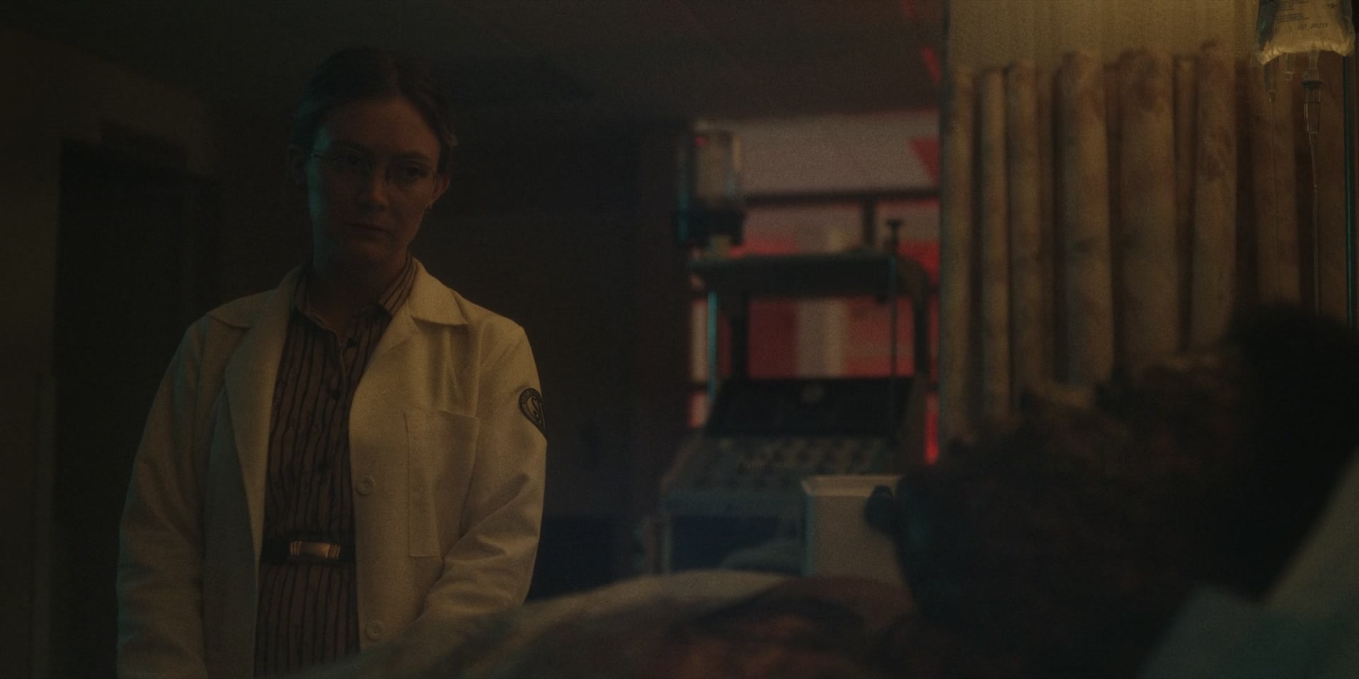 American_Horror_Story_S11E03_Smoke_Signals_1080p_IHBL_004212.jpg