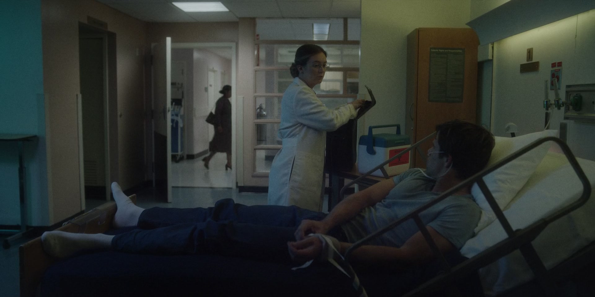 American_Horror_Story_S11E03_Smoke_Signals_1080p_IHBL_004290.jpg