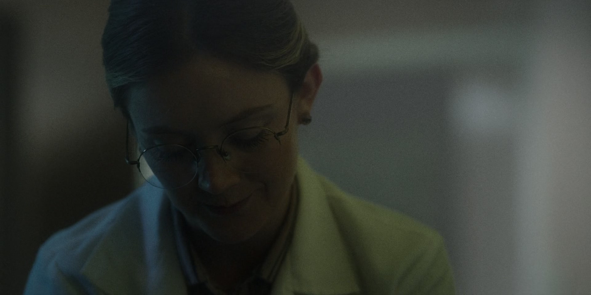 American_Horror_Story_S11E03_Smoke_Signals_1080p_IHBL_004338.jpg