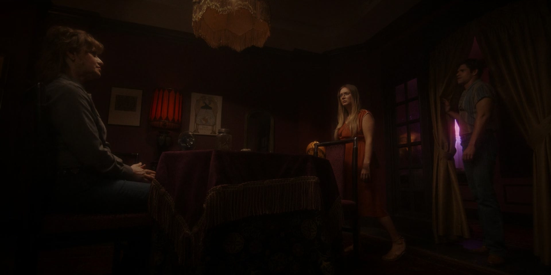 American_Horror_Story_S11E05_Bad_Fortune_1080p_IHBL_001104.jpg