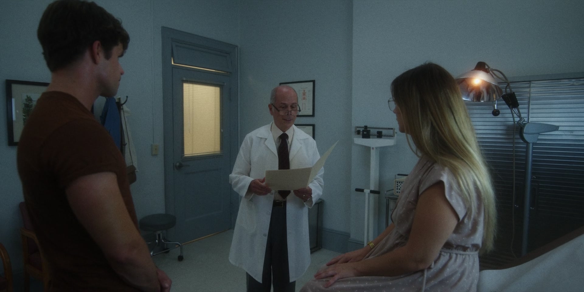American_Horror_Story_S11E05_Bad_Fortune_1080p_IHBL_002811.jpg