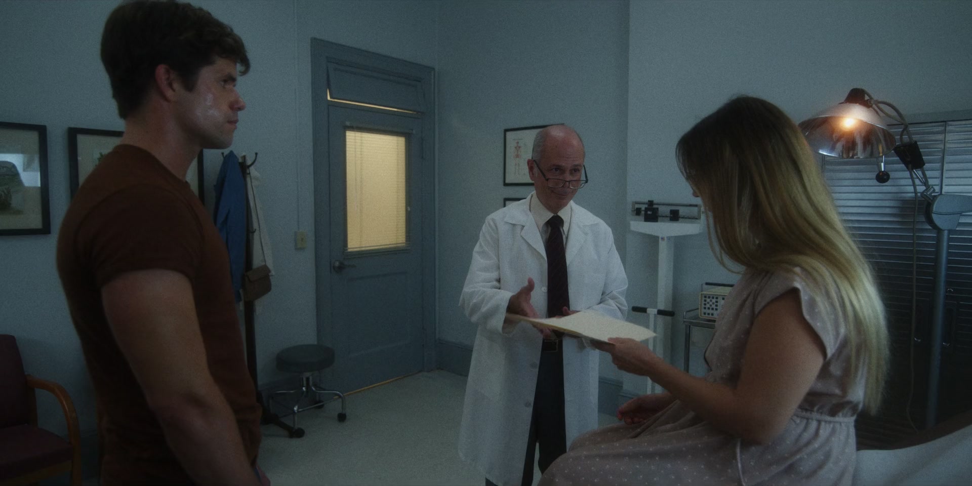 American_Horror_Story_S11E05_Bad_Fortune_1080p_IHBL_002852.jpg