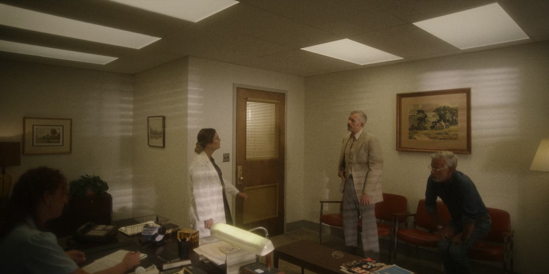 American_Horror_Story_S11E06_The_Body_1080p_IHBL_000426.jpg