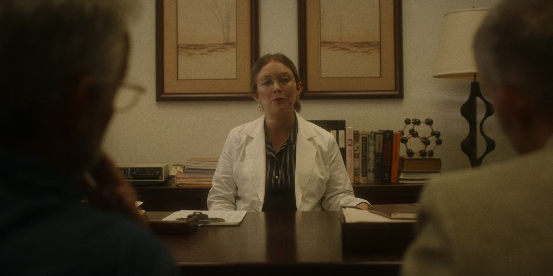 American_Horror_Story_S11E06_The_Body_1080p_IHBL_000474.jpg