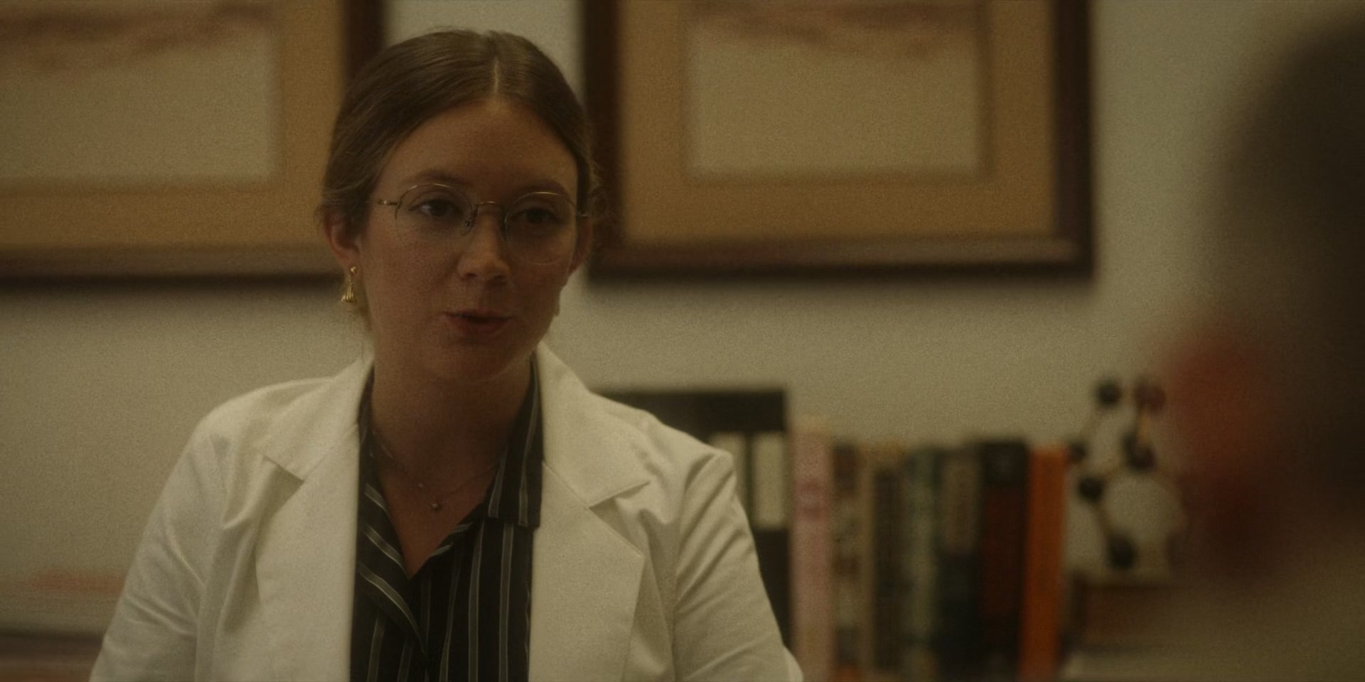 American_Horror_Story_S11E06_The_Body_1080p_IHBL_000526.jpg