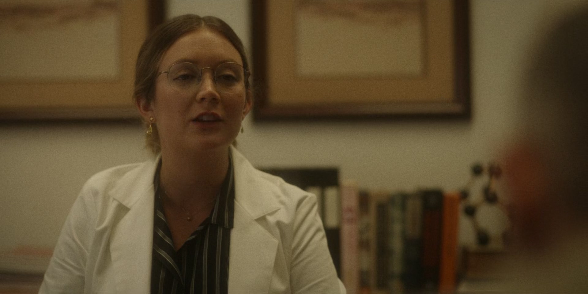 American_Horror_Story_S11E06_The_Body_1080p_IHBL_000528.jpg