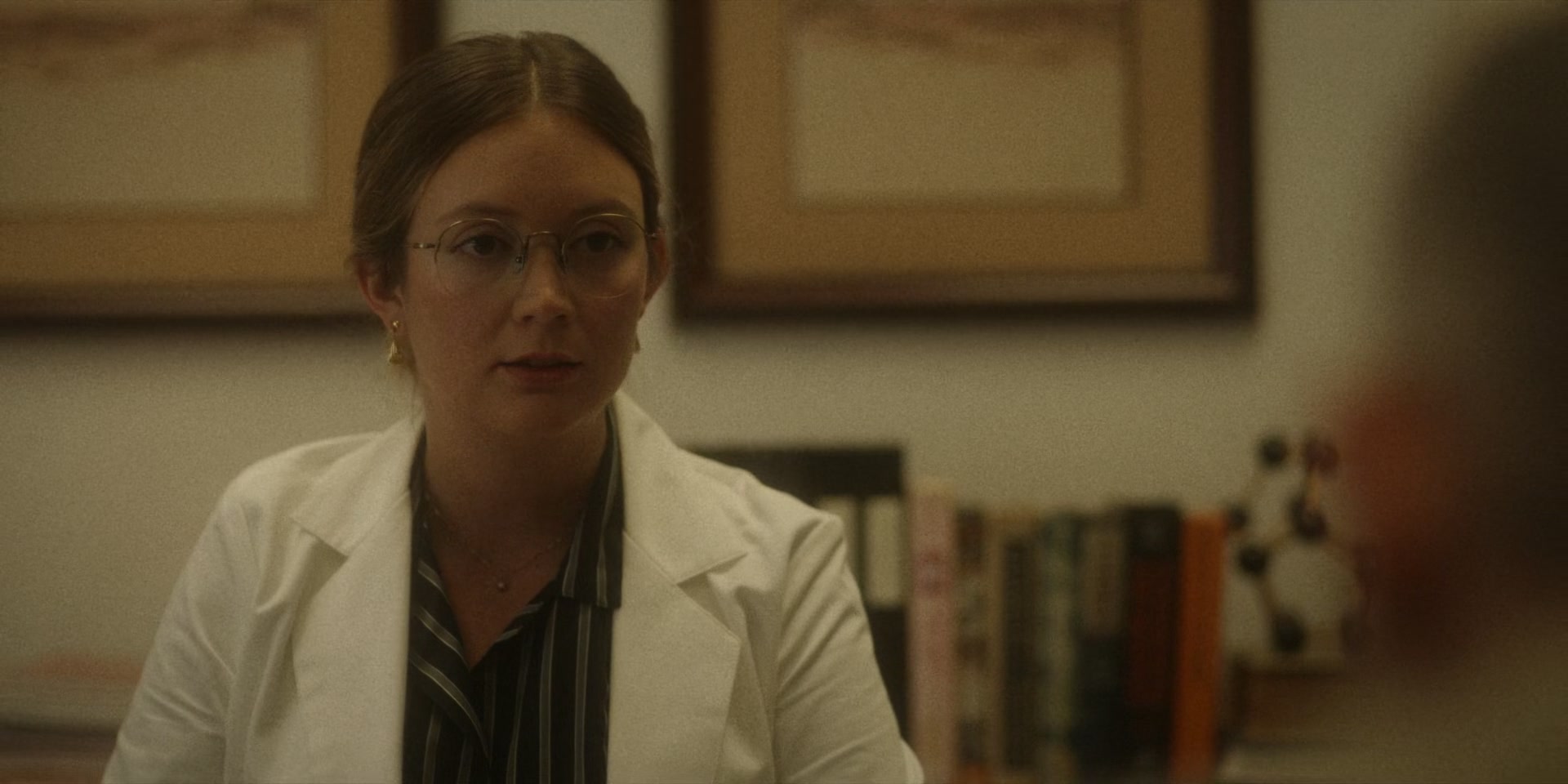American_Horror_Story_S11E06_The_Body_1080p_IHBL_000531.jpg