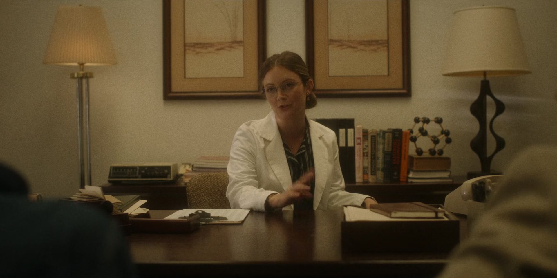 American_Horror_Story_S11E06_The_Body_1080p_IHBL_000597.jpg