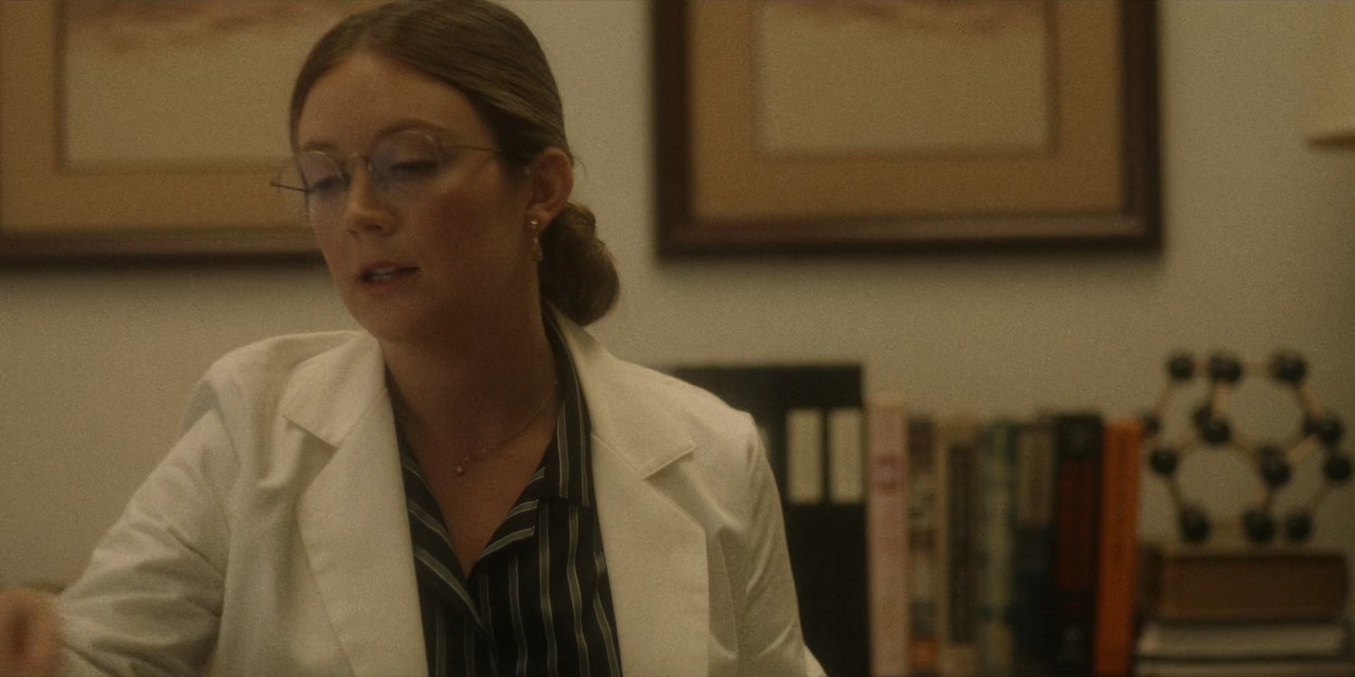 American_Horror_Story_S11E06_The_Body_1080p_IHBL_000701.jpg