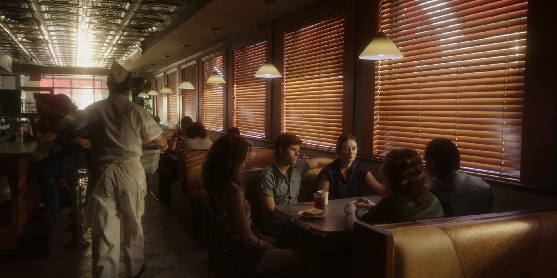 American_Horror_Story_S11E07_The_Sentinel_1080p_IHBL_003200.jpg