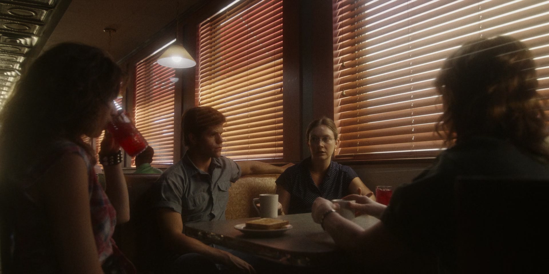American_Horror_Story_S11E07_The_Sentinel_1080p_IHBL_003226.jpg