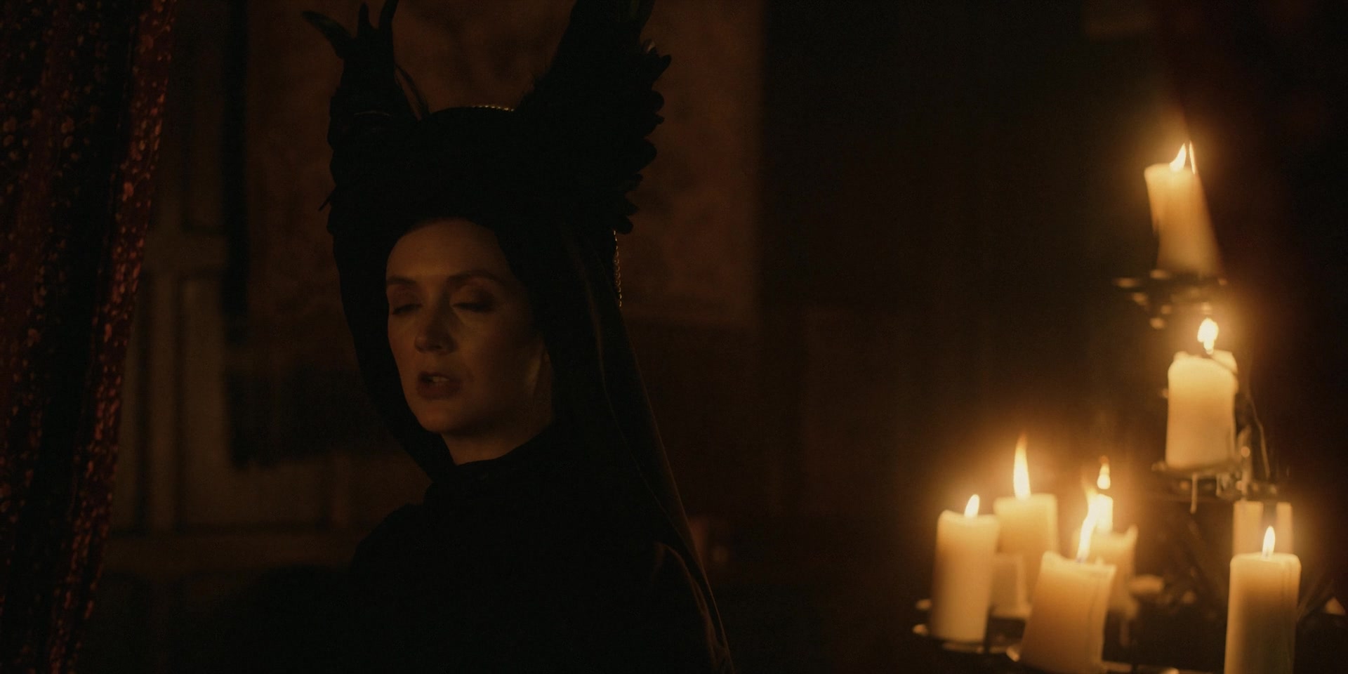 American_Horror_Story_S12E04_Vanishing_Twin_1080p_IHBL_000401.jpg