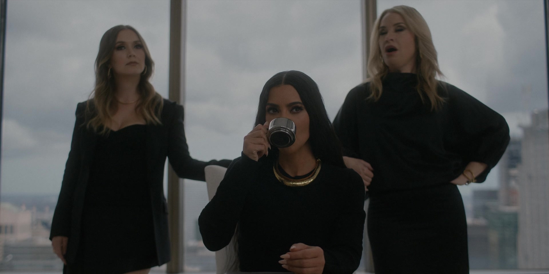 American_Horror_Story_S12E04_Vanishing_Twin_1080p_IHBL_001966.jpg