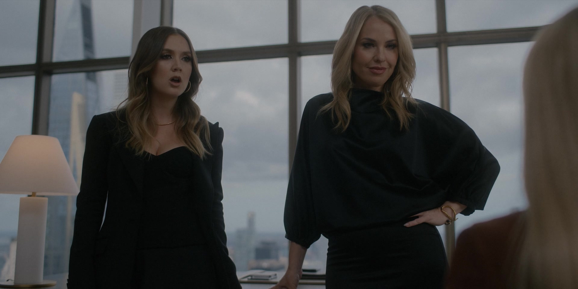 American_Horror_Story_S12E04_Vanishing_Twin_1080p_IHBL_002043.jpg