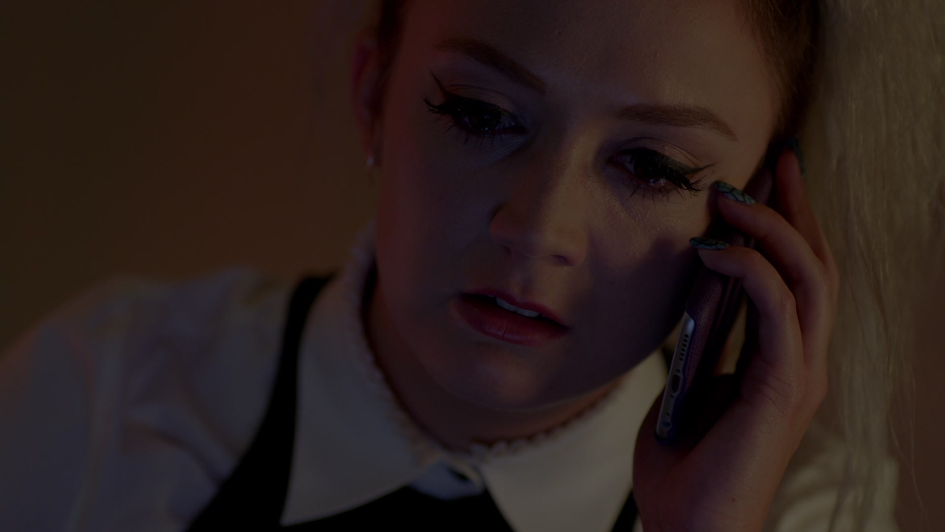 American_Horror_Story_S07_E01_Election_Night_1080p_BluRay_000836.jpg